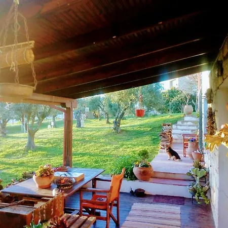 Holiday home Spiti Me Thea & Elliniko Chroma Nea Moudania